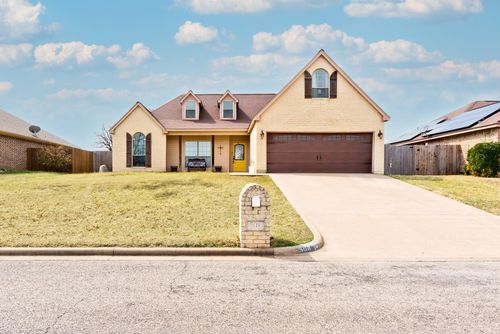 508 Moonlight Trl, Stephenville, TX, 76401-1801 | Card Image