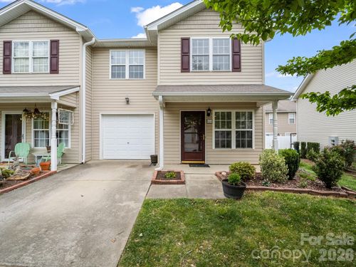 64 Lanceford Cir, Fletcher, NC, 28732-8665 | Card Image