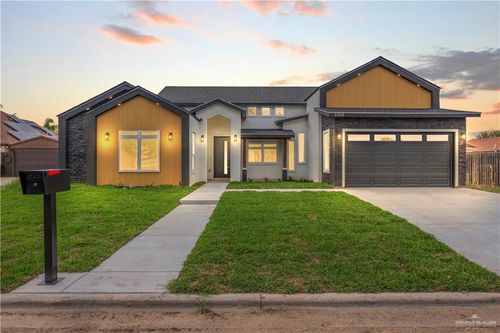 2505 Sable Palm Dr, Rio Grande City, TX, 78582-6422 | Card Image