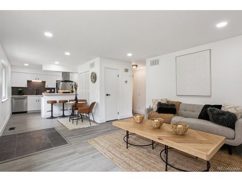 apt-77-9105 E Lehigh Ave, Denver, CO, 80237-1936 | Card Image