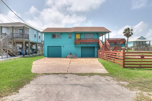 132 S Gulf Street, Port Aransas, TX, 78373 | Card Image