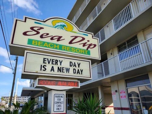 2100-1233 S Atlantic Ave, Daytona Beach, FL, 32118-4801 | Card Image