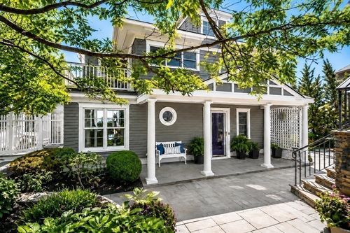 105 Little Nahant Rd, Nahant, MA, 01908-1046 | Card Image