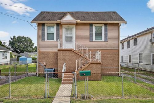 apt-b-2200 James St, Jefferson, LA, 70121-2248 | Card Image