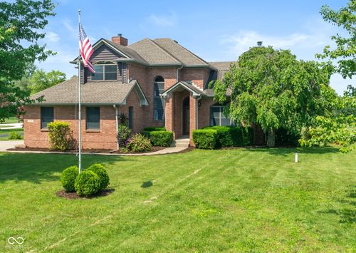 4287 Gibbs Rd, Danville, IN, 46122-8452 | Card Image