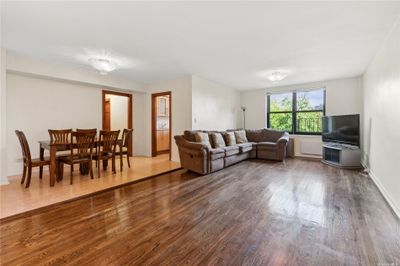 608 - 139-15 83 Avenue, Home with 2 bedrooms, 2 bathrooms and null parking in Briarwood NY | Image 3