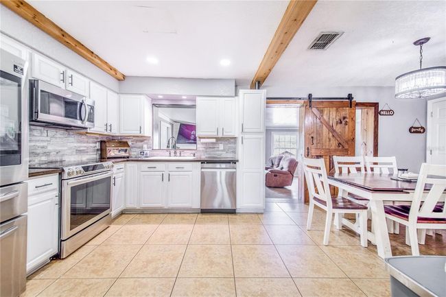 498 W 7 Th St, House other with 4 bedrooms, 2 bathrooms and null parking in FROSTPROOF FL | Image 13