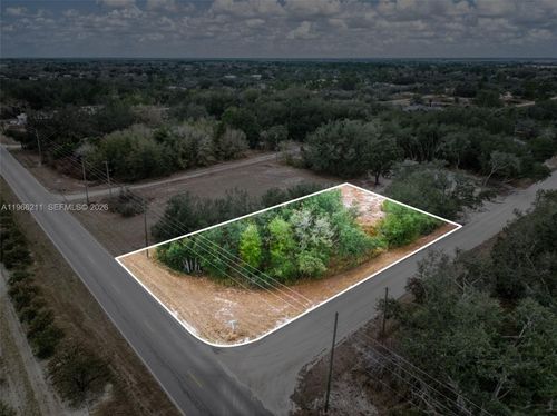 2713 W Hasbrouck Rd, Avon Park, FL, 33825-7026 | Card Image