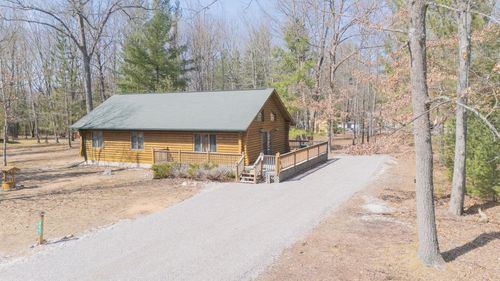 807 Deer Run Blvd, Prudenville, MI, 48651-9201 | Card Image