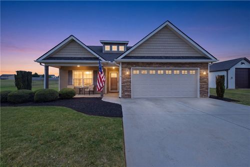 1018 Stoneham Cir, Anderson, SC, 29626-5676 | Card Image