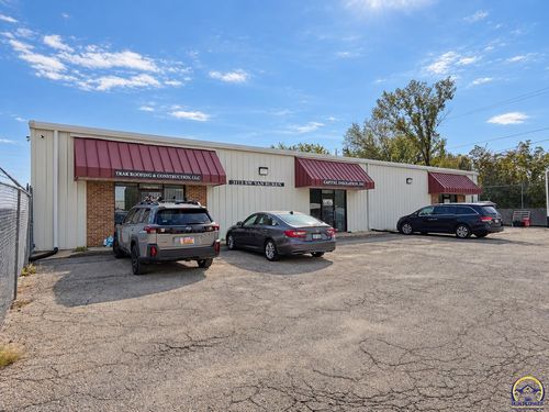 3113-sw-van-buren-st-3111 Sw Van Buren St, Topeka, KS, 66611-2286 | Card Image