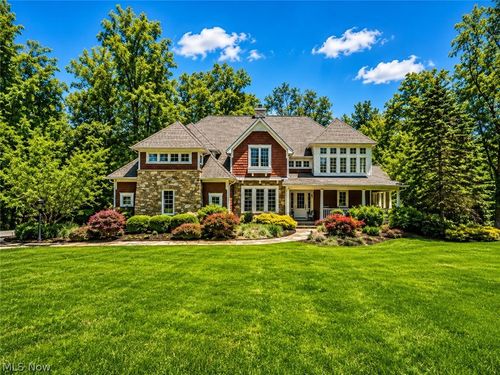 7125 Bridlewood Dr, Concord Township, OH, 44077-9594 | Card Image