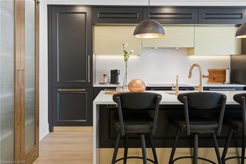 213-6523 Wellington Road 7, Elora, ON, N0B1S0 | Card Image