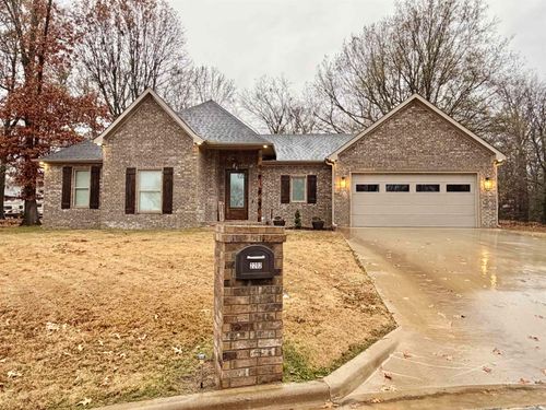 2202 N 29th St, Paragould, AR, 72450-7088 | Card Image