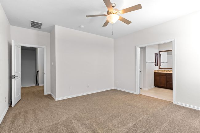 Primary Bedroom | Image 17