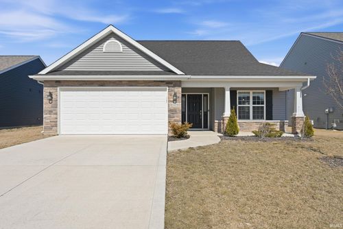 10491 Fieldlight Blvd, Fort Wayne, IN, 46835-9288 | Card Image