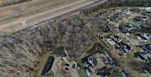 643 Belmont Dr, Evansville, IN, 47711-7176 | Card Image