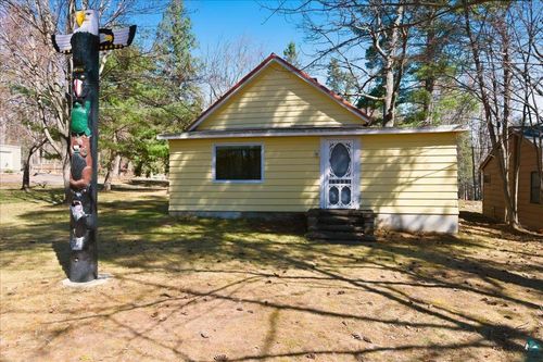 11390 S 4th St E, Solon Springs, WI, 54873-8071 | Card Image