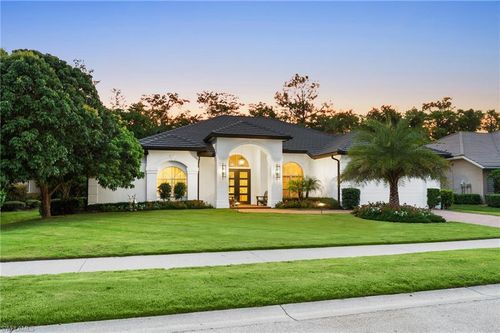 6689 Mill Run Cir, NAPLES, FL, 34109-7211 | Card Image