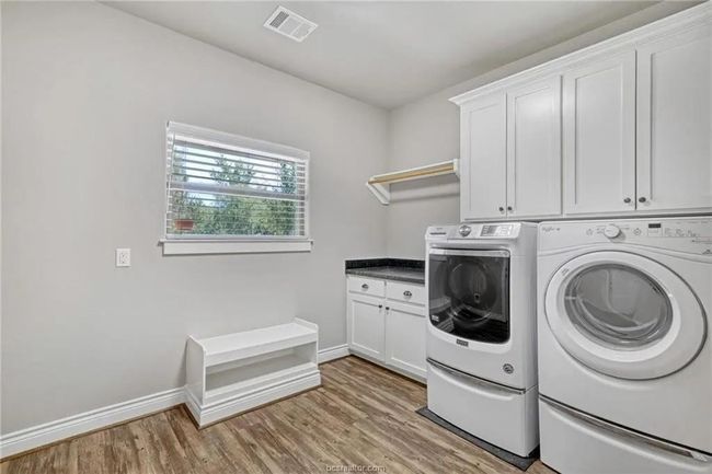 Laundry | Image 22