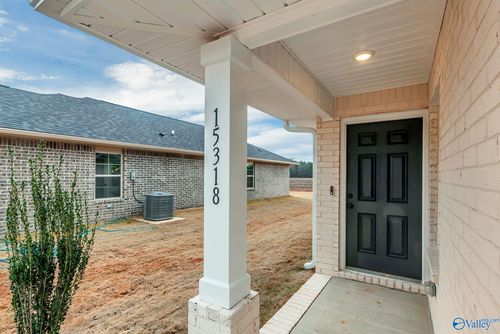 15348 Lapwing Cv, Athens, AL, 35611-4508 | Card Image