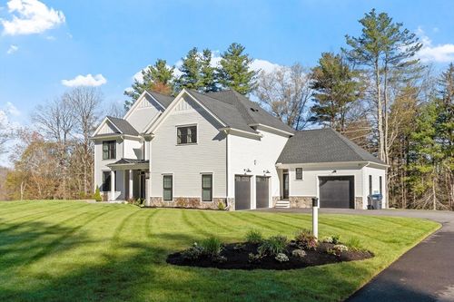 1 Honeybee Pass, Hopkinton, MA, 01748-1344 | Card Image