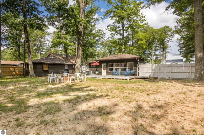 6015 Crystal Beach Rd Nw, House other with 4 bedrooms, 2 bathrooms and null parking in Rapid City MI | Image 32