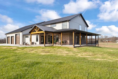 4412 S 86th Rd, Bolivar, MO, 65613-6009 | Card Image