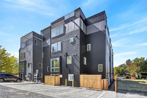 4-6318 41st Ave Sw, Seattle, WA, 98136-1812 | Card Image