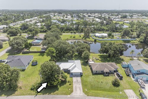 6704 Hulda Dr, FORT PIERCE, FL, 34951-5219 | Card Image