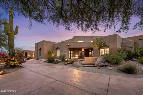 147-8400 E Dixileta Dr, Scottsdale, AZ, 85266-2256 | Card Image