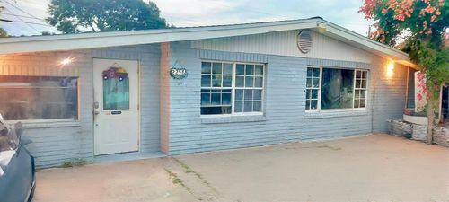 2256 Smathers Cir S, Melbourne, FL, 32935-3150 | Card Image