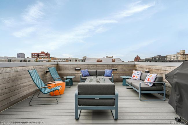 311 Alfred Street | Image 39
