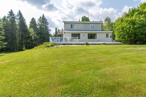 895 Head Of The Pond Rd, Island Pond, VT, 05846-4418 | Card Image