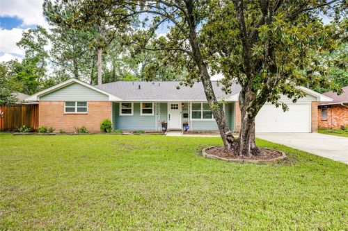 8911 Opelika St, Houston, TX, 77080-1738 | Card Image