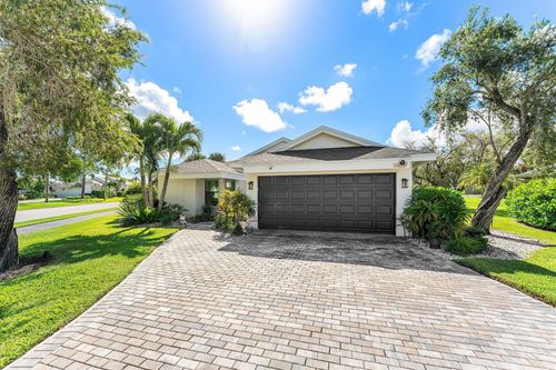 6746 Touchstone Cir, Palm Beach Gardens, FL, 33418-6963 | Card Image