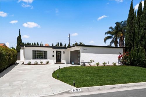 14727 Costa Mesa Dr, La Mirada, CA, 90638-4828 | Card Image