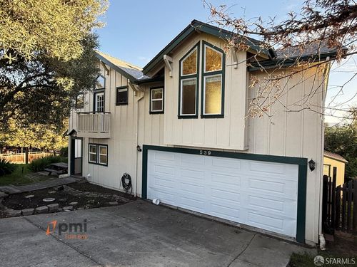 539 Palms Dr, Martinez, CA, 94553-1433 | Card Image
