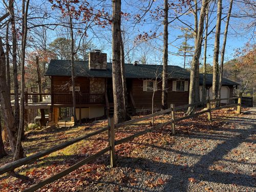 1001 Old Laurel Ln, Sevierville, TN, 37876-9247 | Card Image