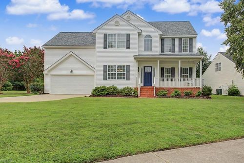 300 Kings Pointe Xing, Yorktown, VA, 23693-2045 | Card Image