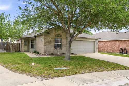 1630 Windy Oaks Dr, Aransas Pass, TX, 78336-4306 | Card Image