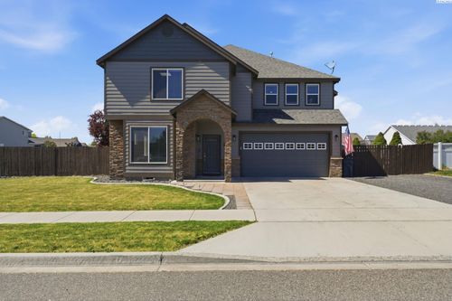4904 Monrovia Ln, Pasco, WA, 99301-8190 | Card Image
