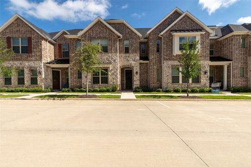 2420 Springhill Ave, Flower Mound, TX, 75028-5721 | Card Image