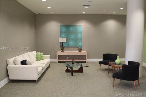 apt-8k-7441 Wayne Ave, Miami Beach, FL, 33141-2565 | Card Image