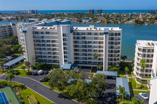 408-7974 Sailboat Key Boulevard S, SOUTH PASADENA, FL, 33707 | Card Image