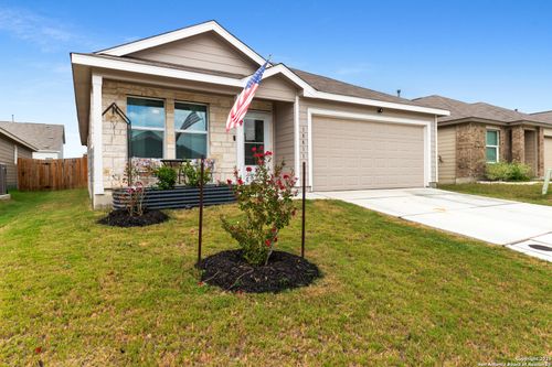 10811 Margarita Loop, Converse, TX, 78109-4506 | Card Image