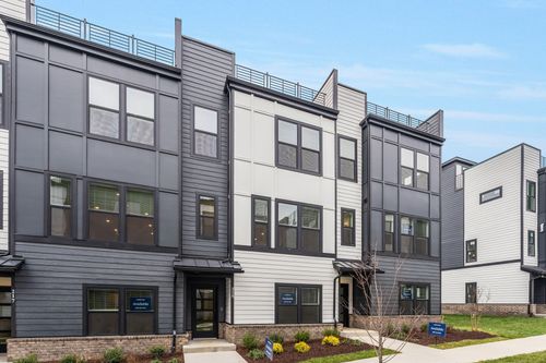 215 Harmony Aly, Nashville, TN, 37207-3768 | Card Image