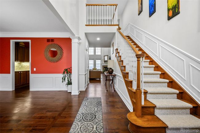 Living Room | Image 28