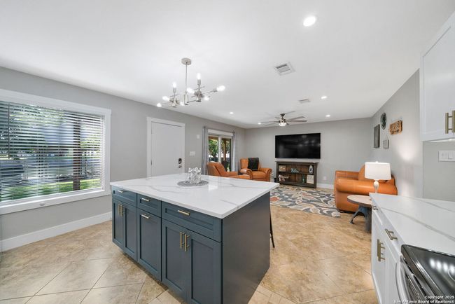 103 - 1500 Ranch Road 1431, Condo with 2 bedrooms, 1 bathrooms and null parking in Kingsland TX | Image 14