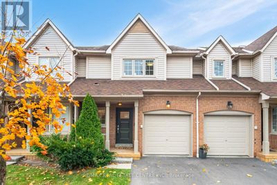 18 - 5223 Fairford Cres, Townhouse with 3 bedrooms, 3 bathrooms and 2 parking in Mississauga ON | Image 1